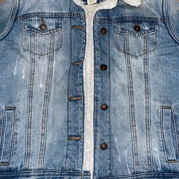 Tillys sherpa jean jacket - Picture 4 of 4